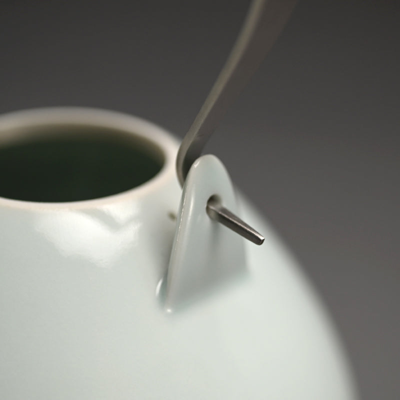 Boxed 5 person Porcelain Tea set ー宇佐美 賢祐 ”土瓶・湯吞”