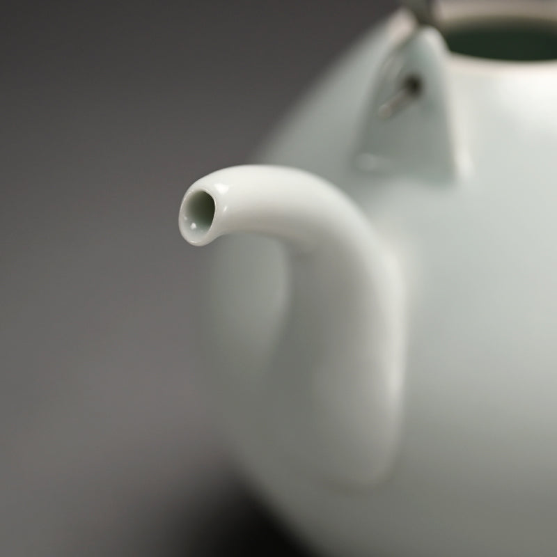 Boxed 5 person Porcelain Tea set ー宇佐美 賢祐 ”土瓶・湯吞”