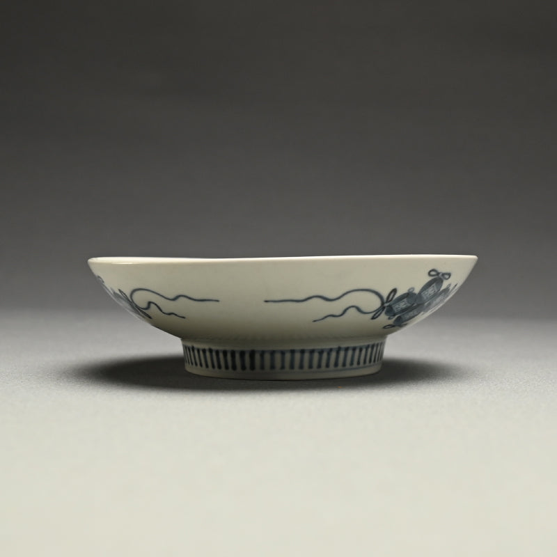 Antique Japanese Hirado Porcelain Dish, Wild Chrysanthemum