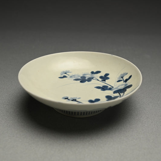 Antique Japanese Hirado Porcelain Dish, Wild Chrysanthemum