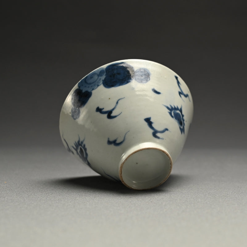 Gorgeous Antique Japanese Porcelain Dragon Bowl