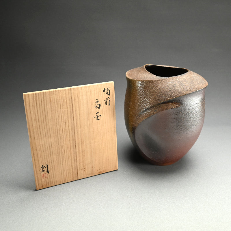 Bizen Henko Vase ー伊勢崎 創 "備前 扁壺"