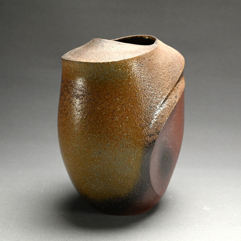 Bizen Henko Vase ー伊勢崎 創 "備前 扁壺"