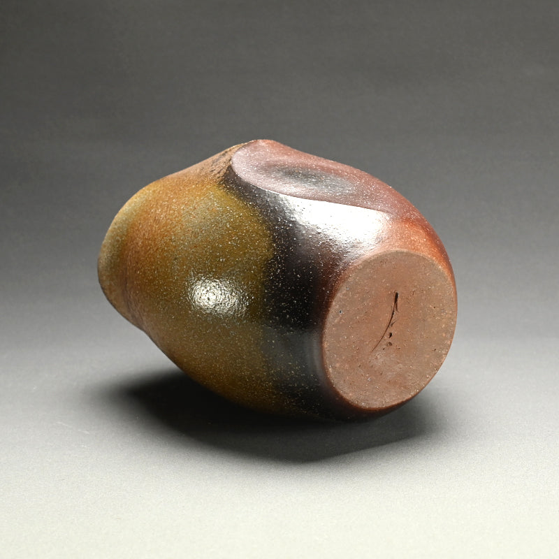 Bizen Henko Vase ー伊勢崎 創 "備前 扁壺"