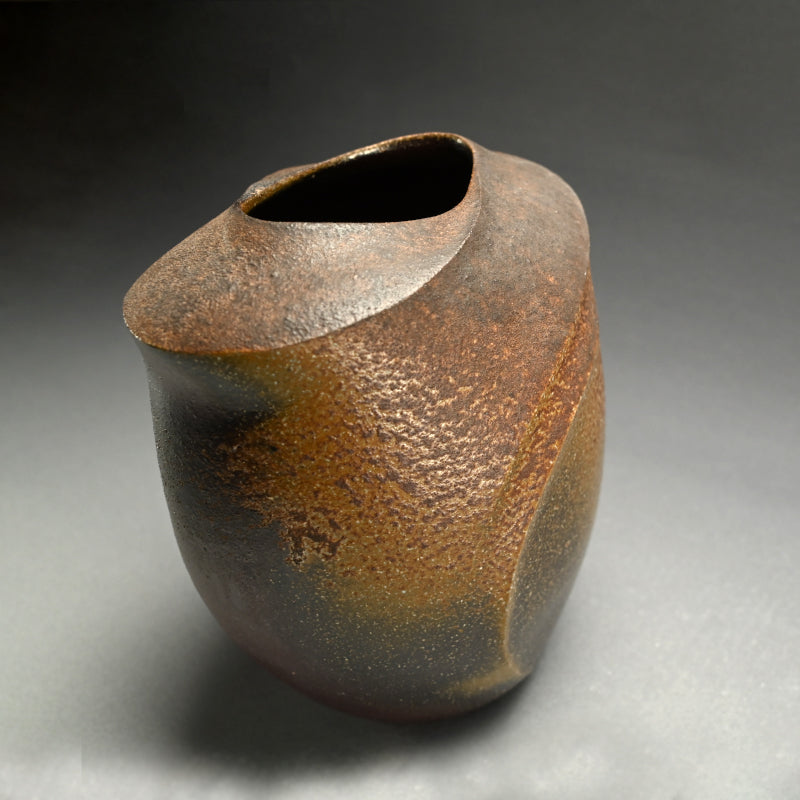 Bizen Henko Vase ー伊勢崎 創 "備前 扁壺"