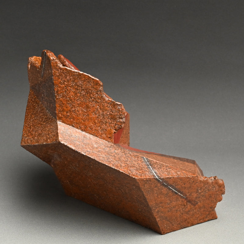 Sculptural Vase ー加藤 裕英 “立体志陶の作品 赤彩”