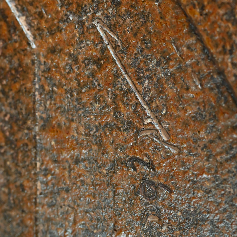 Sculptural Vase ー加藤 裕英 “立体志陶の作品 赤彩”