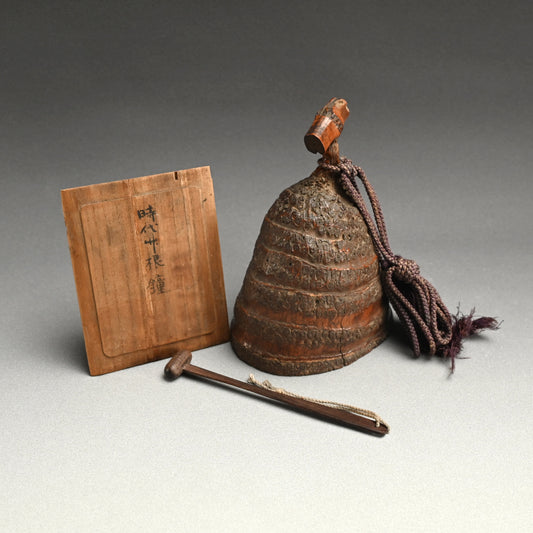 Antique Japanese Bamboo Root “Bell” ー“時代竹根鐘”