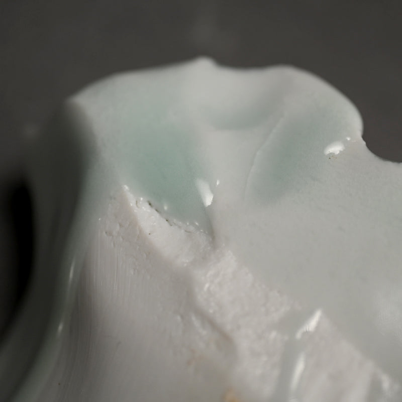Striking Celadon Plate ー加藤 委 “青白磁 くわ形皿”