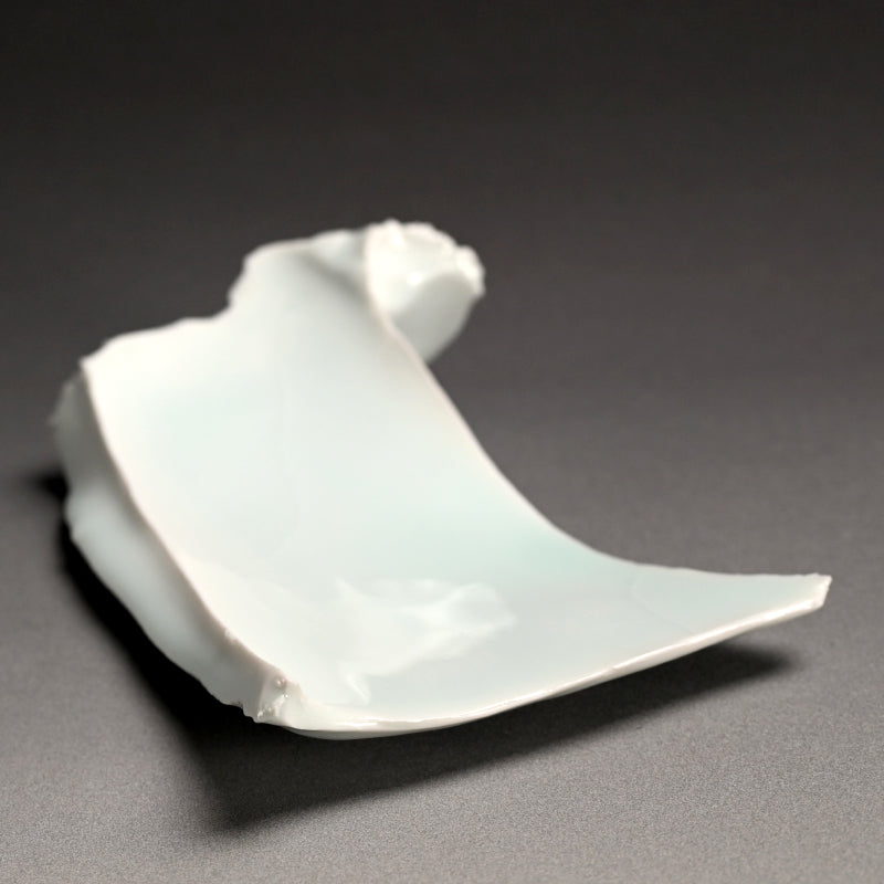 Sharp Porcelain Serving Plate ー加藤 委 “青白磁 くわ形皿”