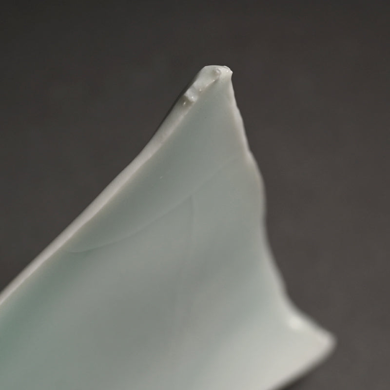 Sharp Porcelain Serving Plate ー加藤 委 “青白磁 くわ形皿”