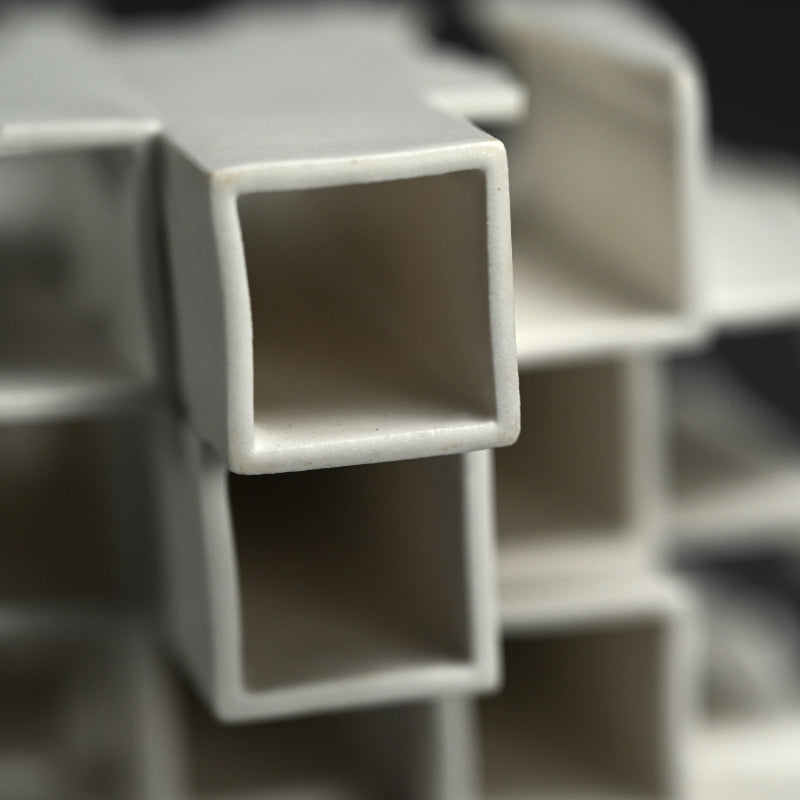 White Object “Modern Remains” ー竹内 紘三