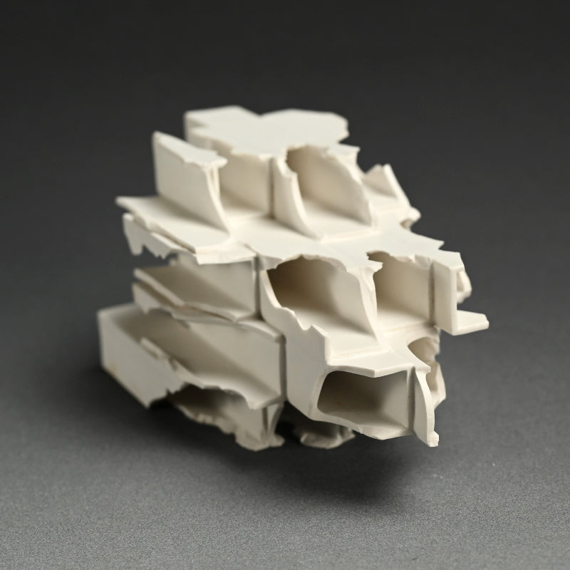 White Object “Modern Remains” ー竹内 紘三
