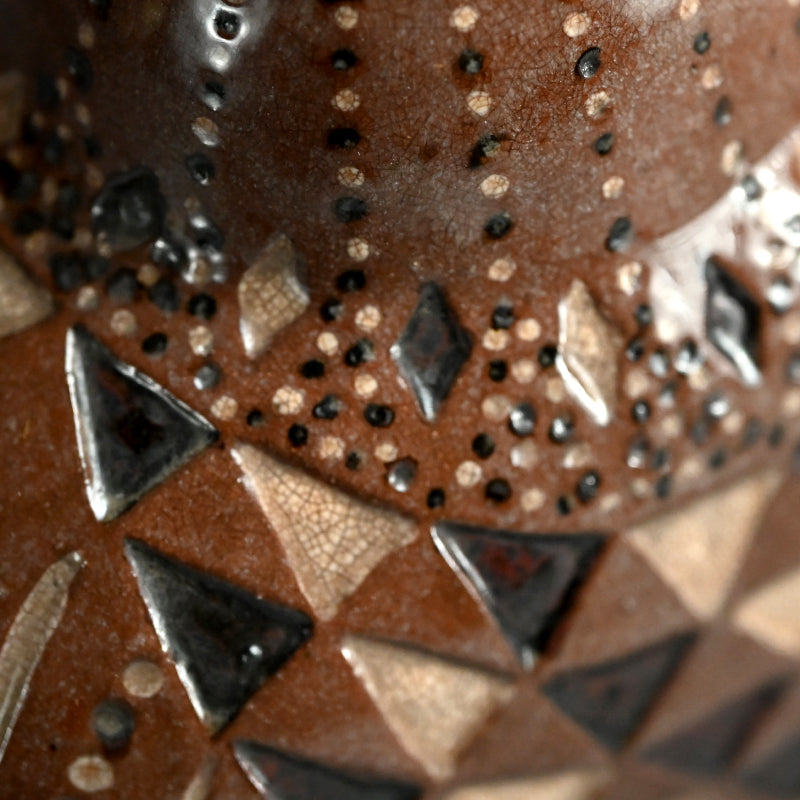 Unusual Art-Deco Influenced Ceramic Vase ー宇野 仁松 "扁壺"