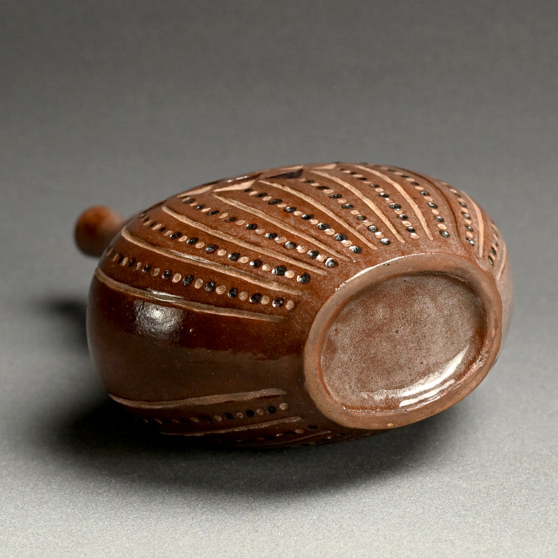 Unusual Art-Deco Influenced Ceramic Vase ー宇野 仁松 "扁壺"