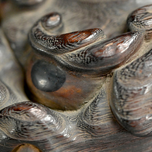 Shishi Lion-Shaped Carved Kiri-wood Box