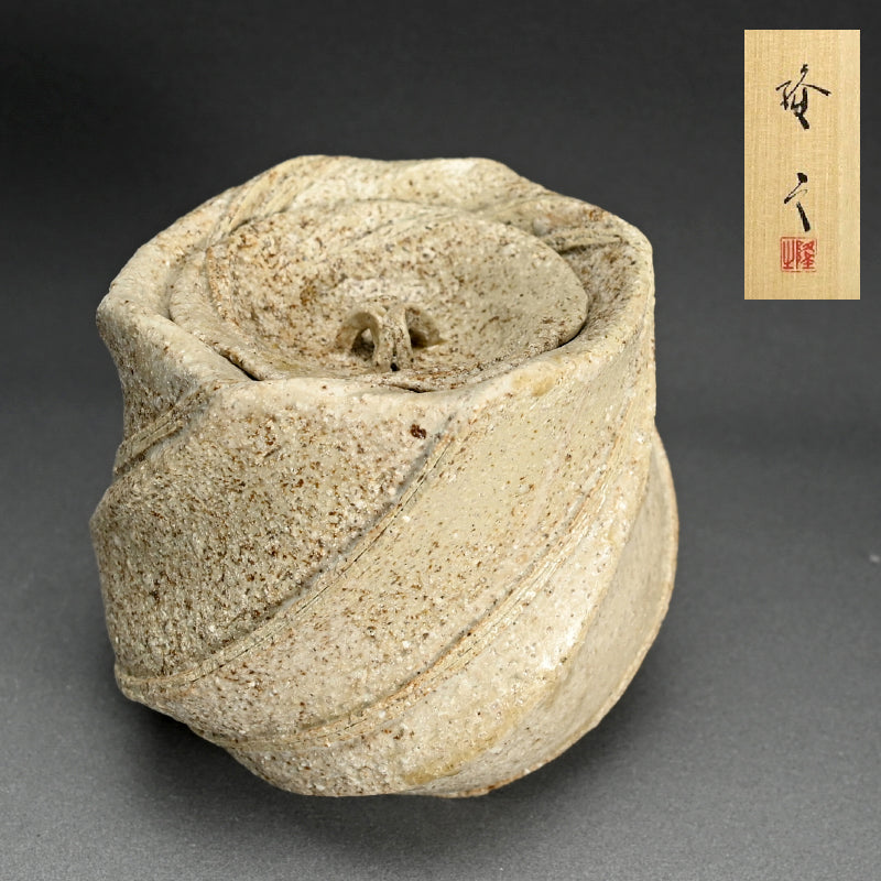 Spectacular Mizusashi ー崎山 隆之 “聴涛”
