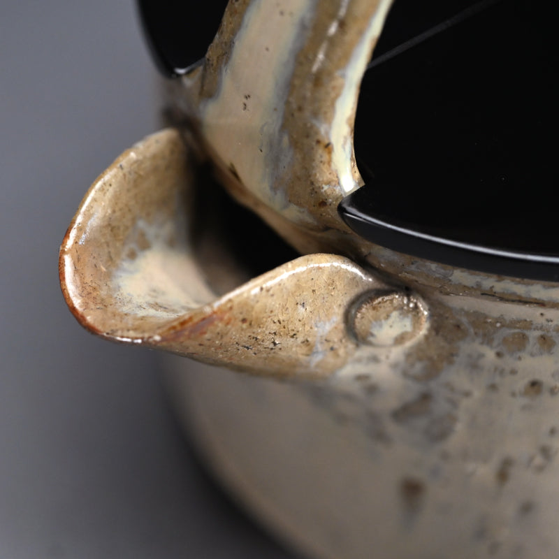 Fabulous Edo period Hagi yaki Te-guchi Mizusashi