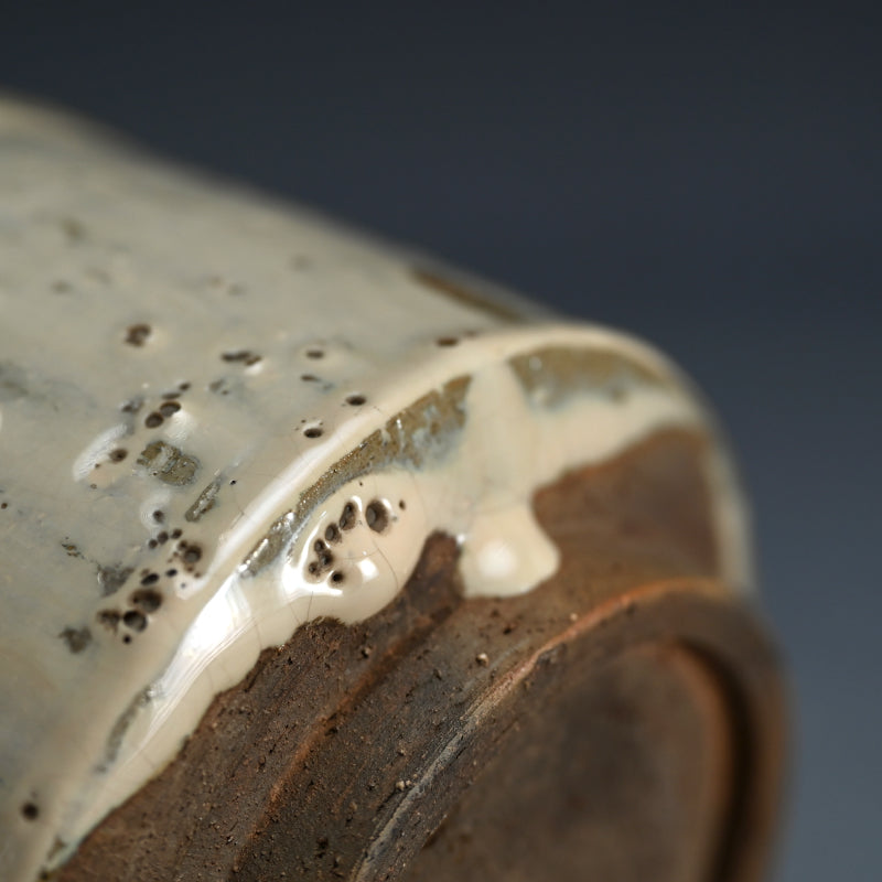 Fabulous Edo period Hagi yaki Te-guchi Mizusashi