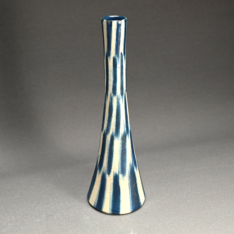 Contemporary Blue & White Vase ー福島 寛子 “呉須絵花器”