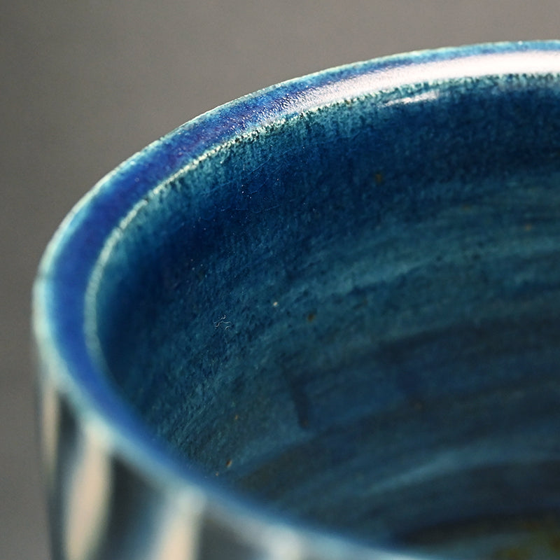 Large Blue & White Ceramic Vase ー福島 寛子 “呉須絵青文花器”