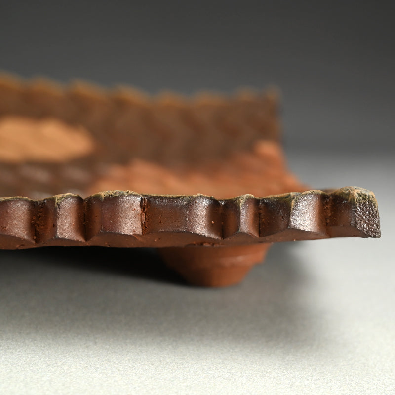 Contemporary Rippling Bizen Platter ー小西陶蔵 "備前 風文直角鉢"