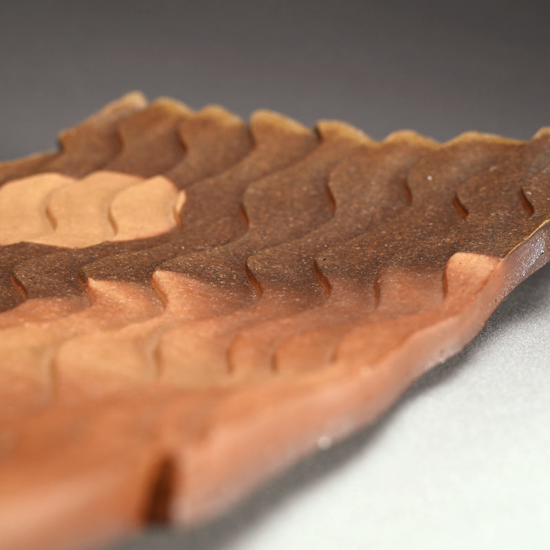 Contemporary Rippling Bizen Platter ー小西陶蔵 "備前 風文直角鉢"