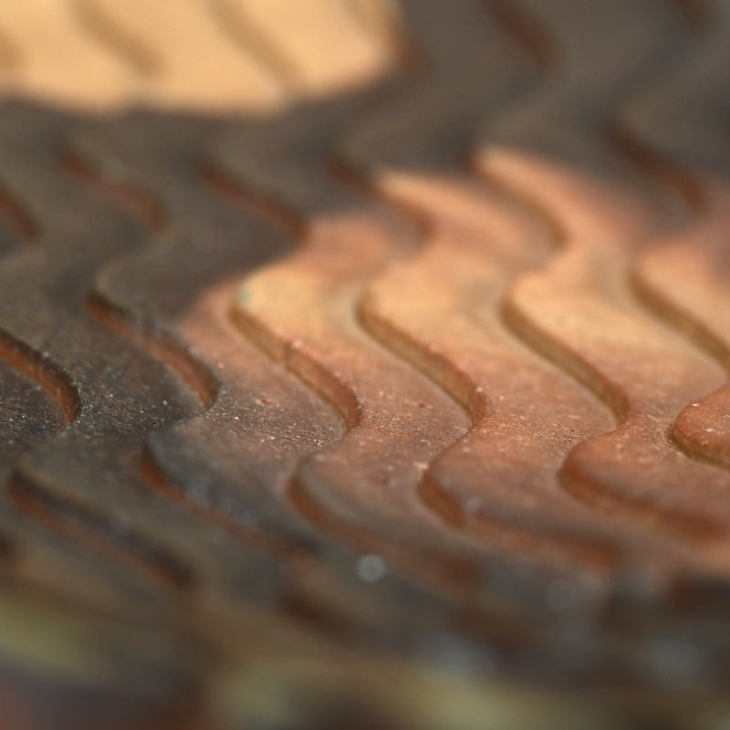 Contemporary Rippling Bizen Platter ー小西陶蔵 "備前 風文直角鉢"