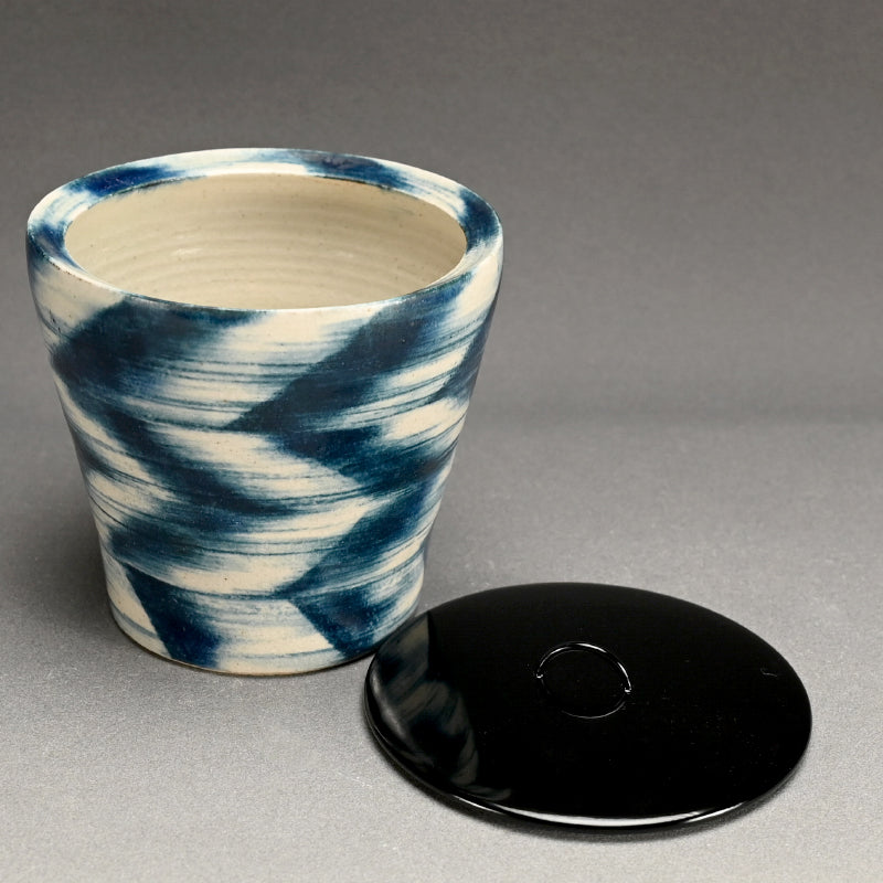 Contemporary Ceramic Mizusashi ー福島 寛子 “呉須絵水指”