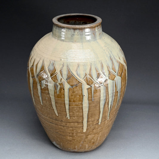 Late Edo p. Amakusa Tsubo C.1850