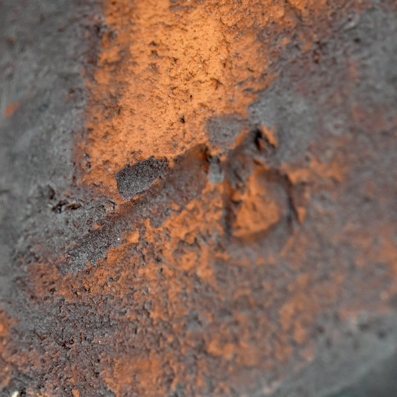 Iconic Shino Vase ー玉置 保夫 “志野扁壺”