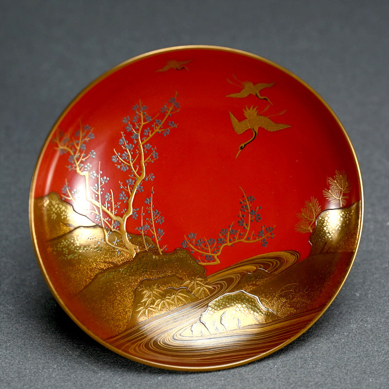 Breathtaking Antique Maki-e Lacquer Stand & Sake Cups ー蓬莱山蒔繪 三ツ組盃花月臺 臺組