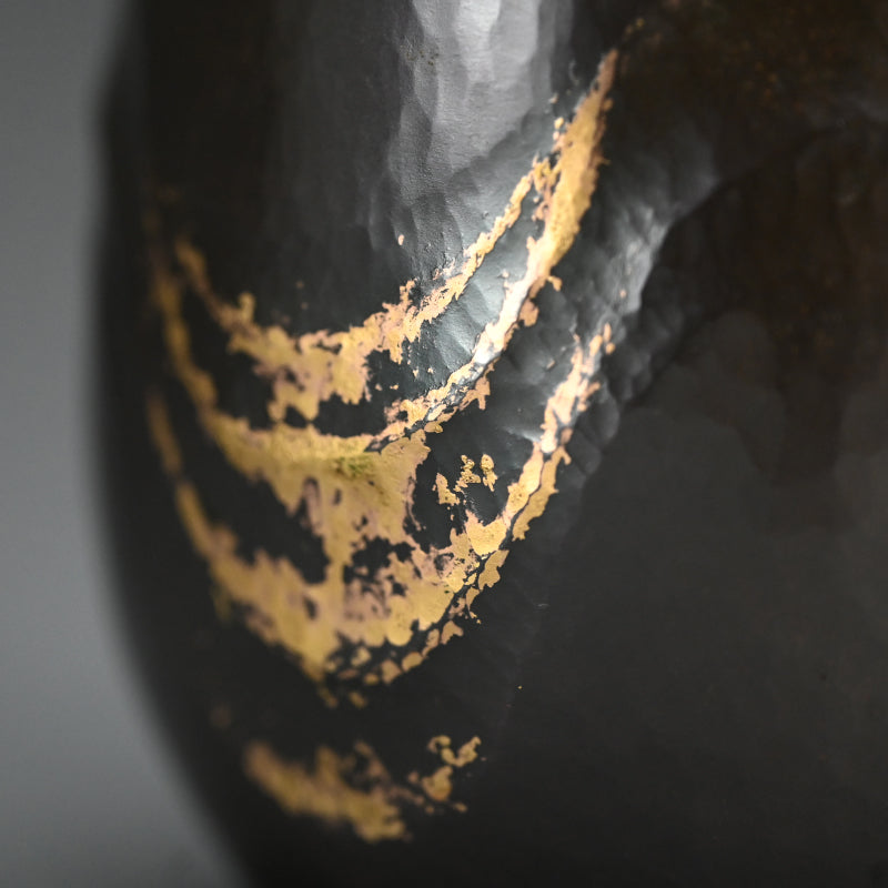 Bronze and Silver Mizusashi ー斎藤イフ "黒味銅 銀楼合せ 水指"