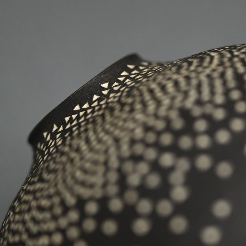 Black Vase ー北村 純子 “花入”