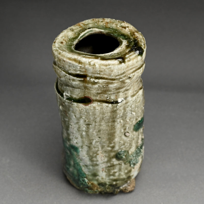 Iga Vase ー古谷 道生 “伊賀三角花入”