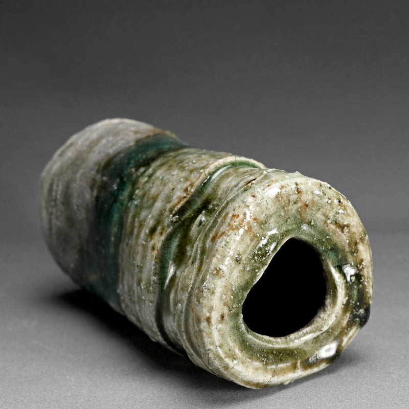 Iga Vase ー古谷 道生 “伊賀三角花入”