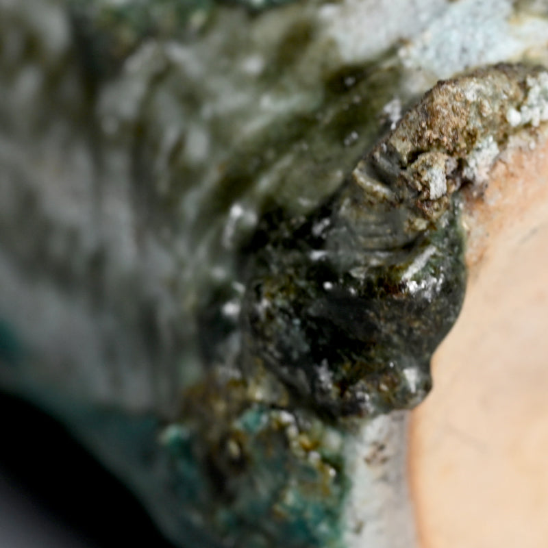 Iga Vase ー古谷 道生 “伊賀三角花入”