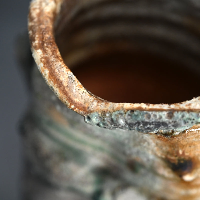 Iga Vase ー古谷 道生 “伊賀窯変花入”