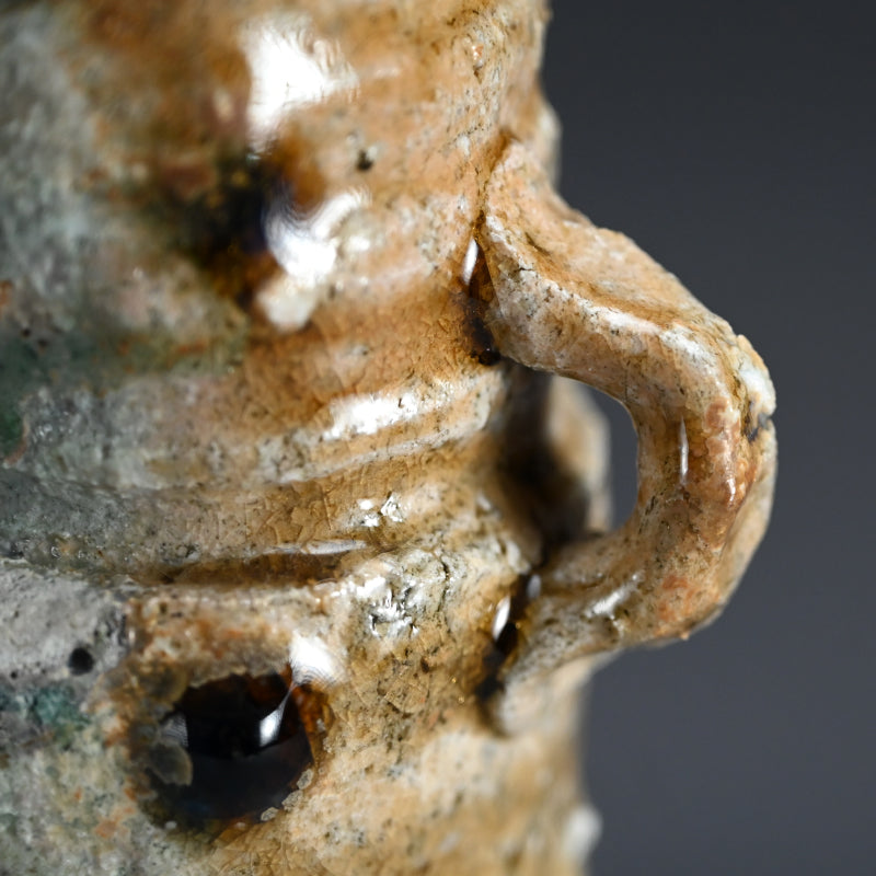 Iga Vase ー古谷 道生 “伊賀窯変花入”