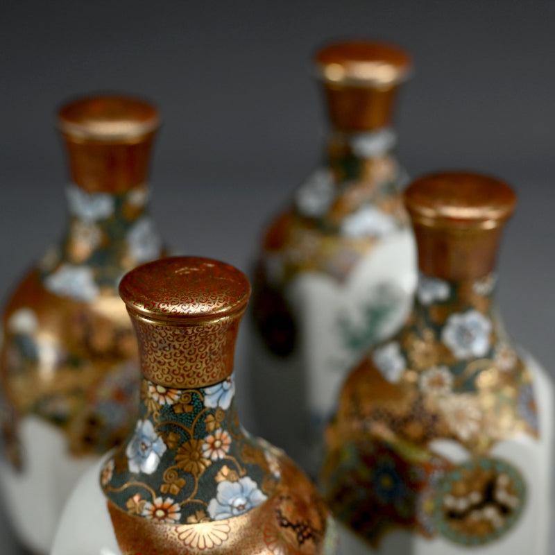 Antique Japanese Porcelain Set of 4 Kutani Tokkuri, Setsuka