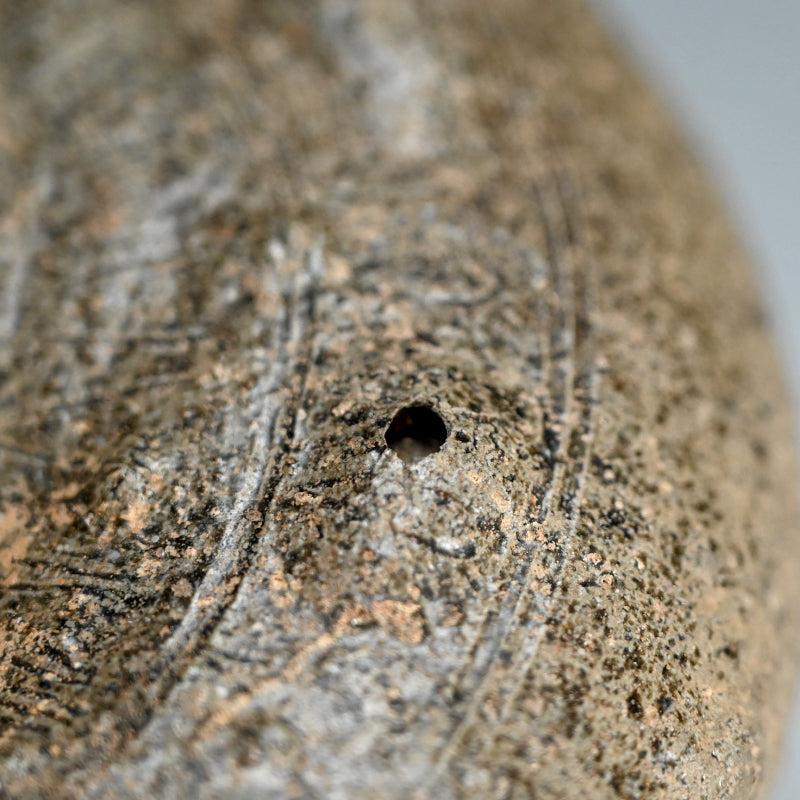 Published Tokoname Hetari Tsubo