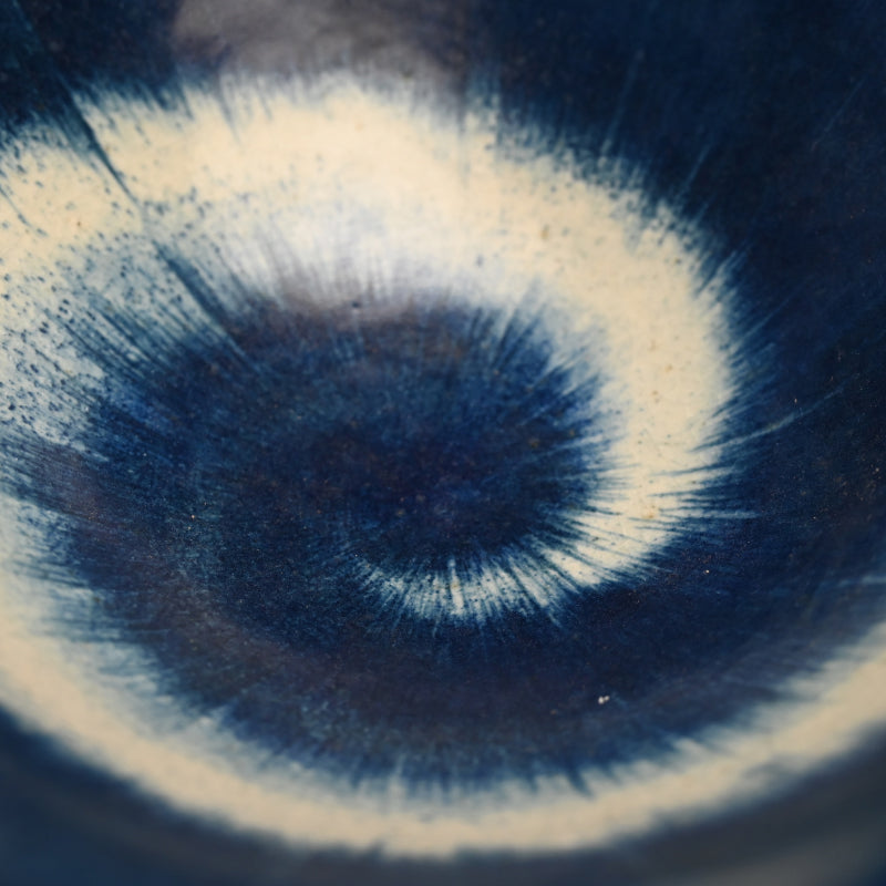 Important Porcelain Basin, Exhibited ー福島 寛子 “呉須絵青文大鉢”