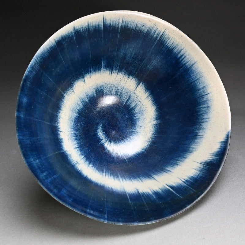 Important Porcelain Basin, Exhibited ー福島 寛子 “呉須絵青文大鉢”