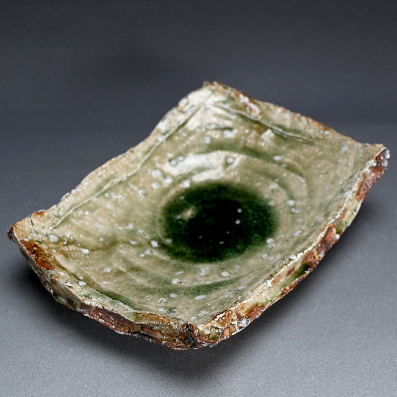 Ash Glazed Kakuzara Squared Plate ー村越 琢磨 “灰釉 轆轤 角皿”