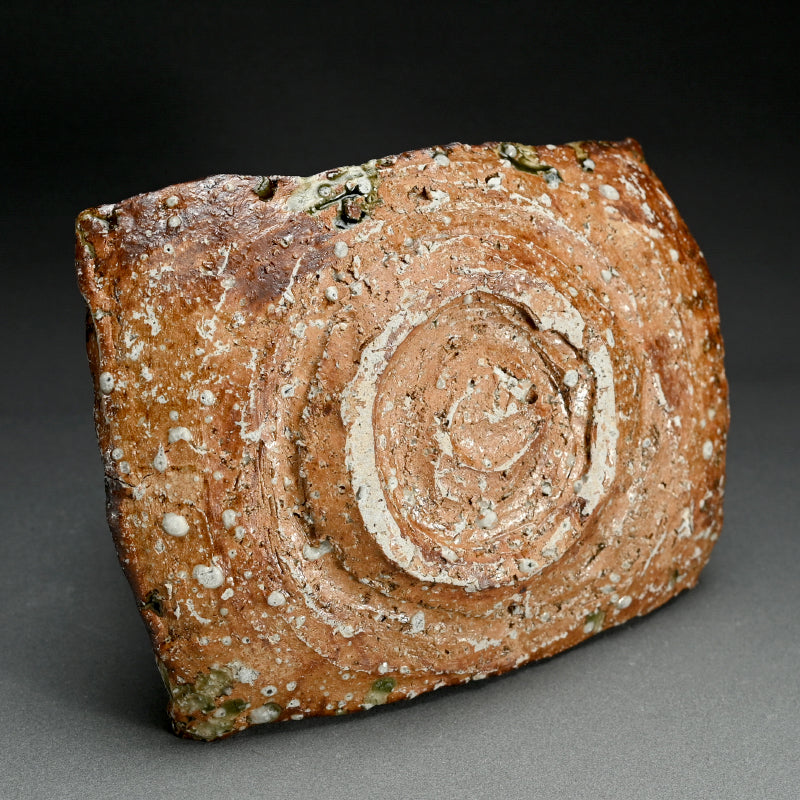 Ash Glazed Kakuzara Squared Plate ー村越 琢磨 “灰釉 轆轤 角皿”
