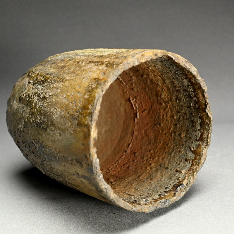 Fabulous Rotsubo Crucible re-purposed as a Vase