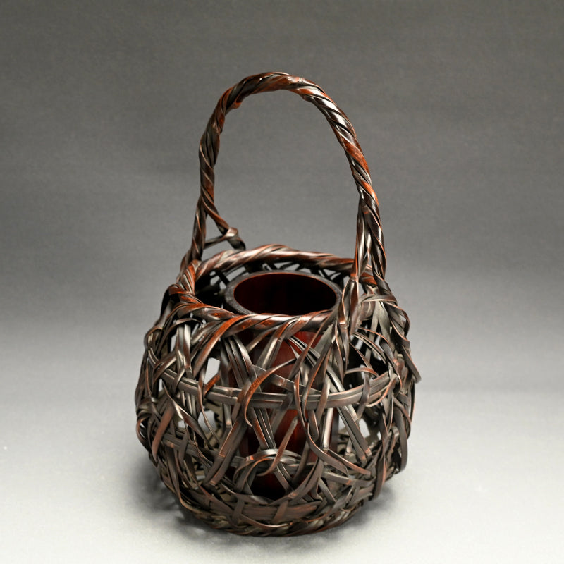 Bamboo Basket ー竹雲斎 “花籃”