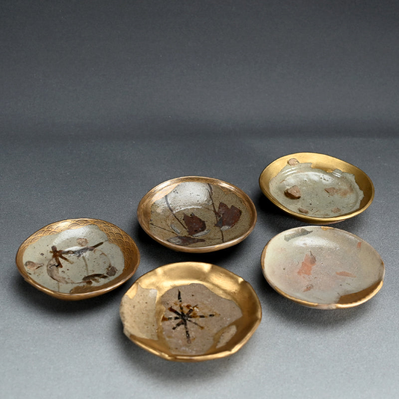 Momoyama to Early Edo p. Karatsu Kintsugi Plate Set
