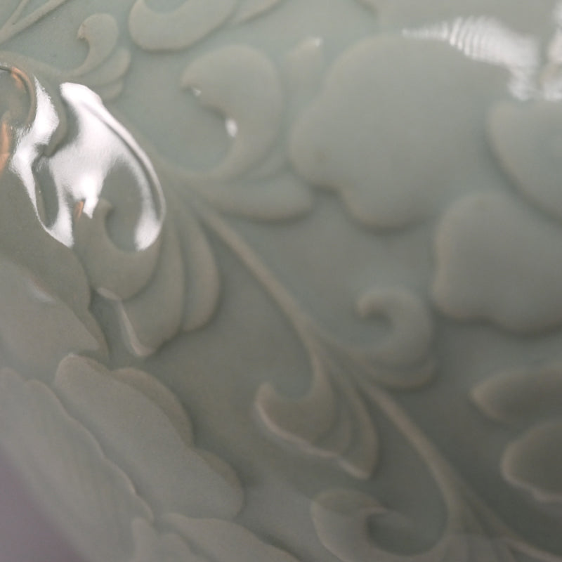 Huge Celadon Vase ー宮永 東山 "青瓷古代紋 花瓶"