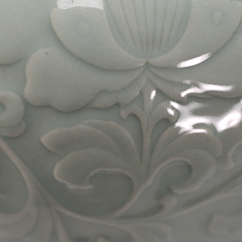 Huge Celadon Vase ー宮永 東山 "青瓷古代紋 花瓶"